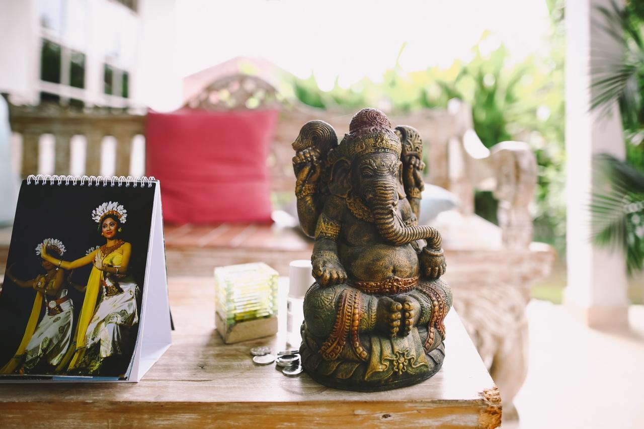 Swan House Canggu Hotel Zewnętrze zdjęcie