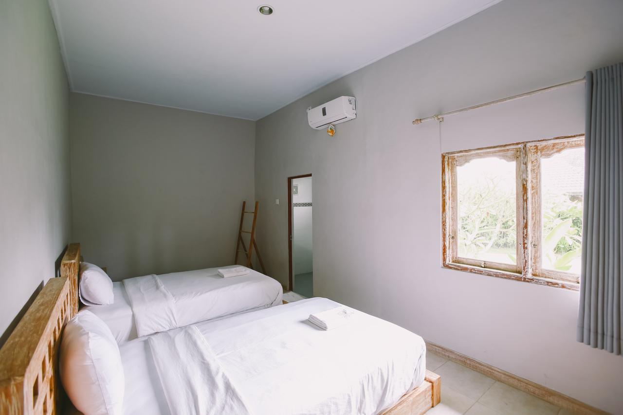 Swan House Canggu Hotel Zewnętrze zdjęcie
