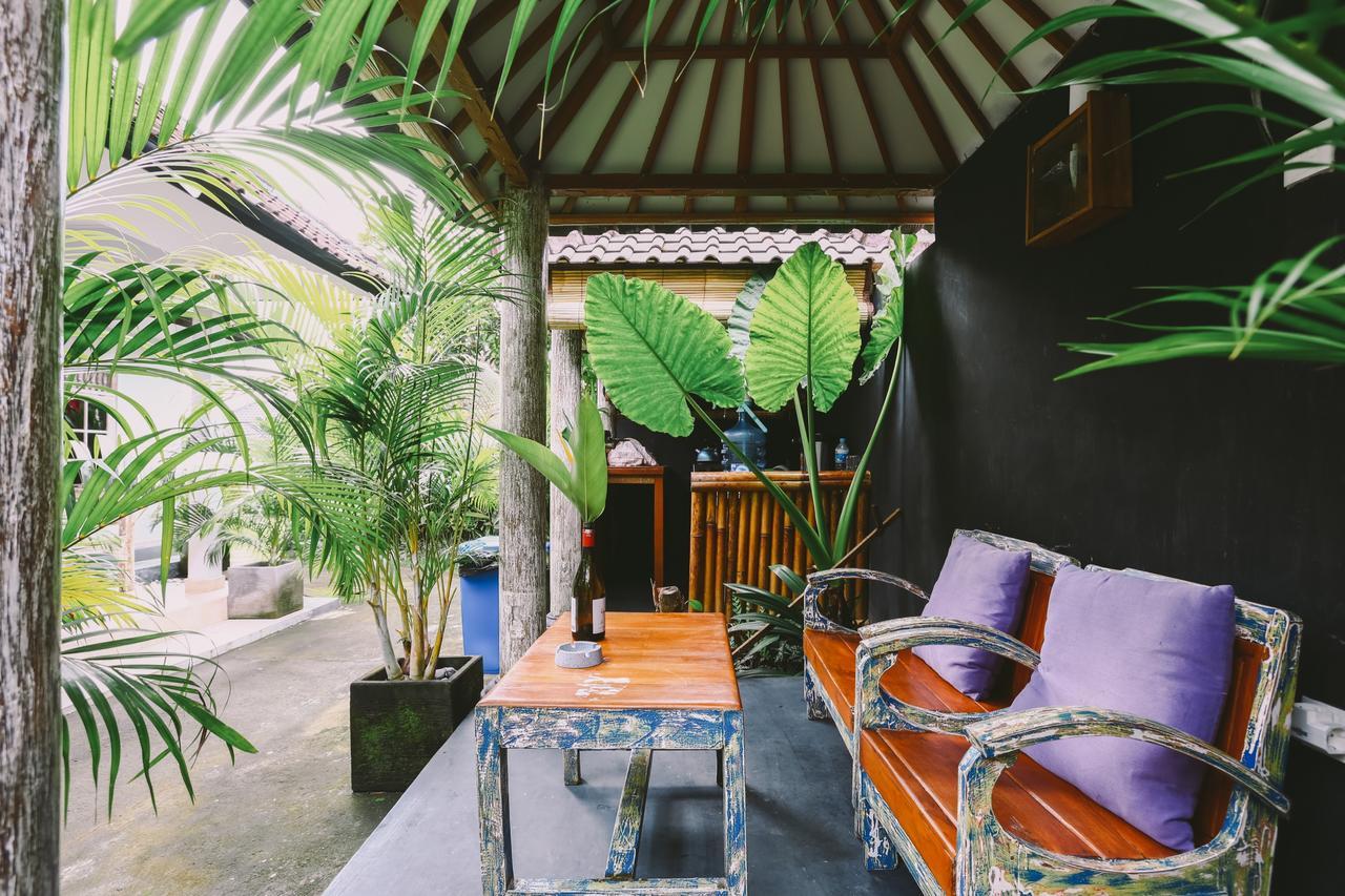 Swan House Canggu Hotel Zewnętrze zdjęcie
