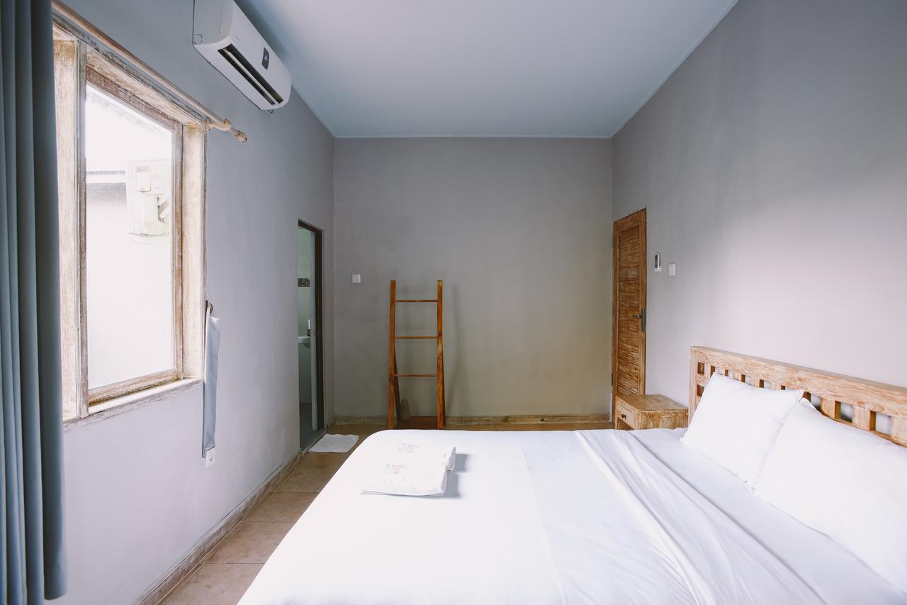 Swan House Canggu Hotel Zewnętrze zdjęcie