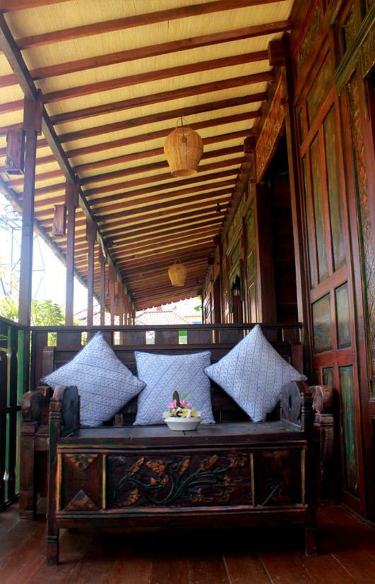 Swan House Canggu Hotel Zewnętrze zdjęcie