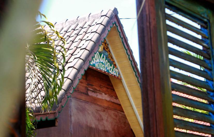 Swan House Canggu Hotel Zewnętrze zdjęcie