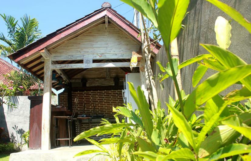 Swan House Canggu Hotel Zewnętrze zdjęcie